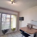 شقة Renove, Proche Centre-ville Et Thermes, Avec Jardin, Wifi, Animaux Acceptes - Fr-1-451-62